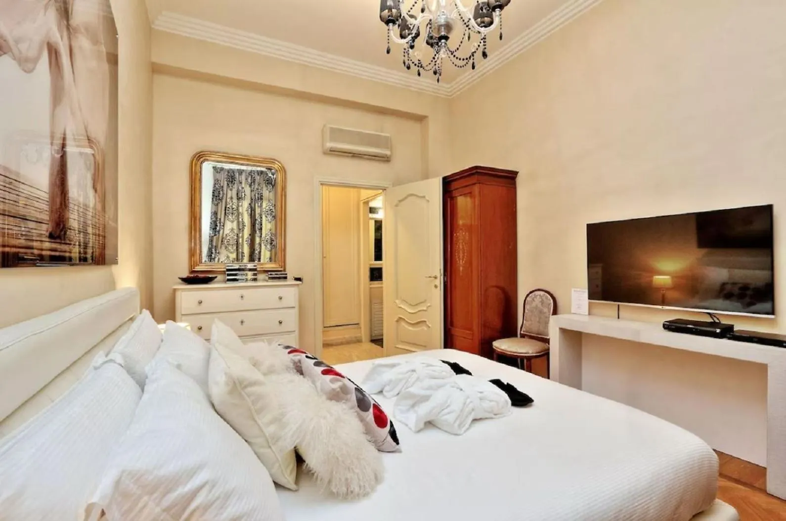 Holiday home Rosella Fontana Di Trevi Villa Rome Italy